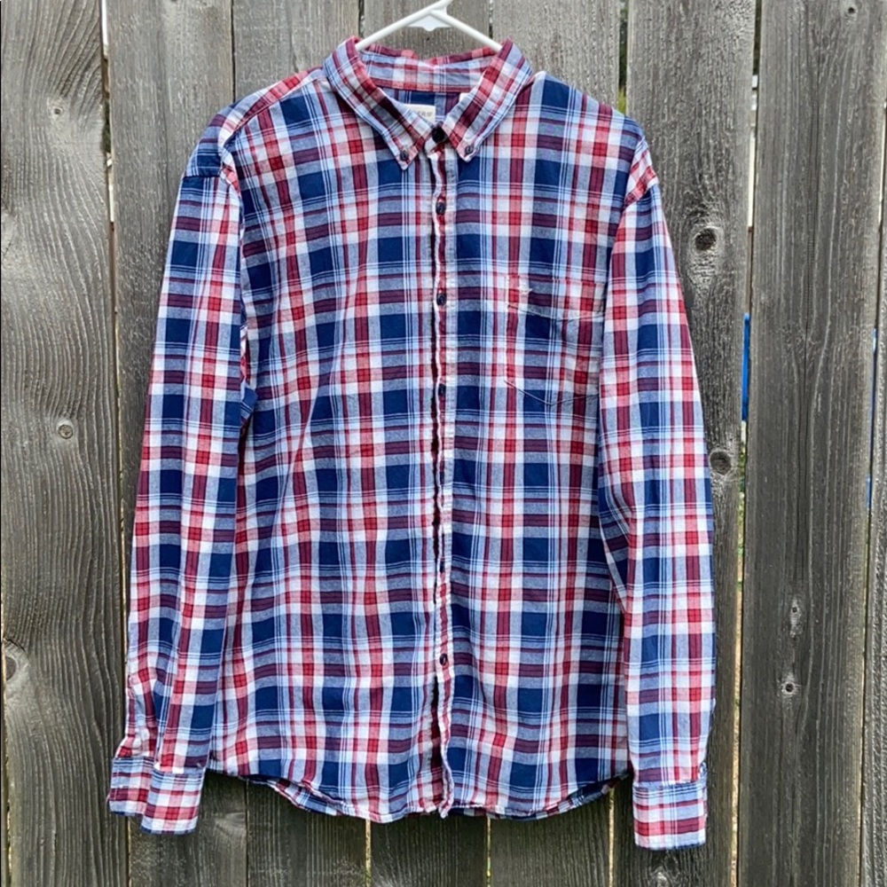 XL Dockers button down shirt